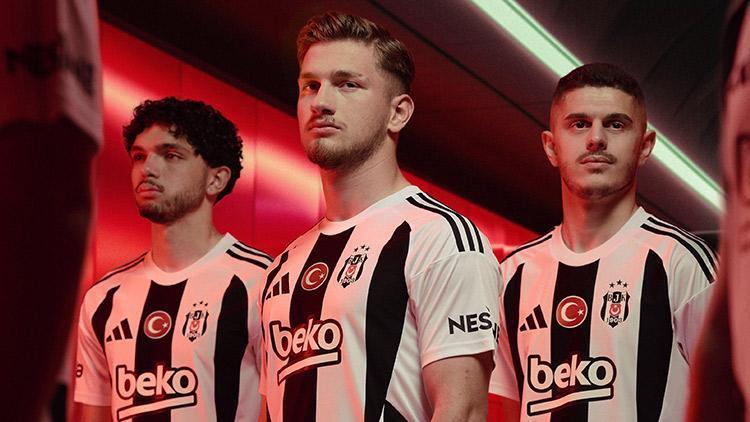 Beşiktaş yeni sezon formasını tanıttı