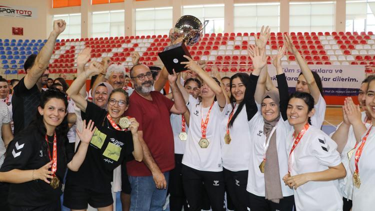 İşitme Engelliler Hentbolda Türkiye şampiyonları belli oldu