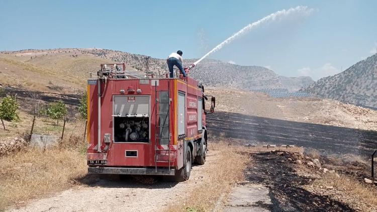 Siirt’te çıkan anız yangını söndürüldü