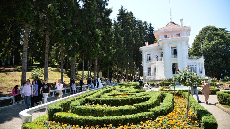 Atatürkün sevdiği şarkılarla Köşk’te dinleti