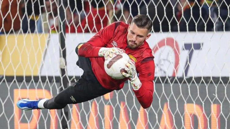 Mateusz Lis olmadı, Göztepe kaleci transferine odaklandı