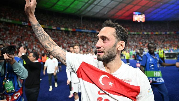 Hakan Çalhanoğlu: Bu turnuva dönüm noktası olarak hatırlanabilir