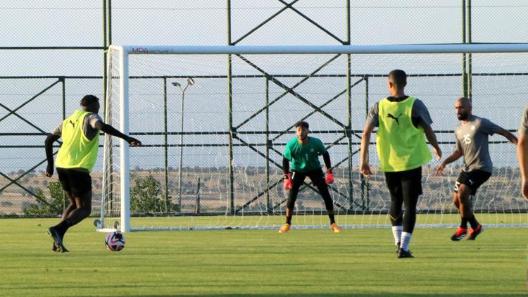 Futbol takımlarının tercihi Burdur oldu