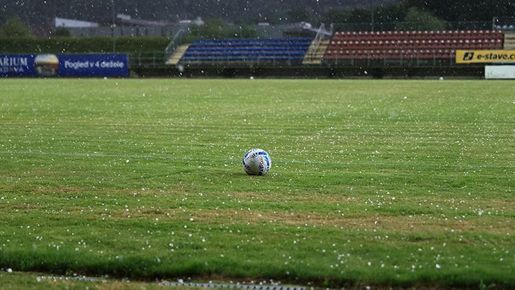 Beşiktaş - Dinamo Zagreb maçı iptal edildi