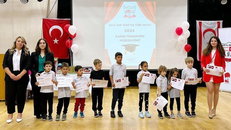 Rauf Raif Denktaş Türk Okulu’nda karne töreni