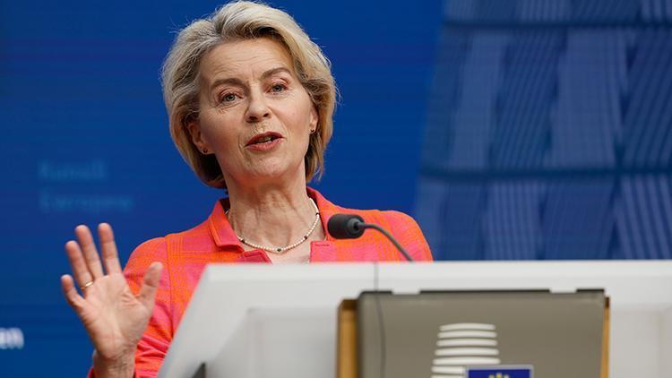 AB mahkemesinden güvenoyu yoklaması öncesinde von der Leyen aleyhinde karar