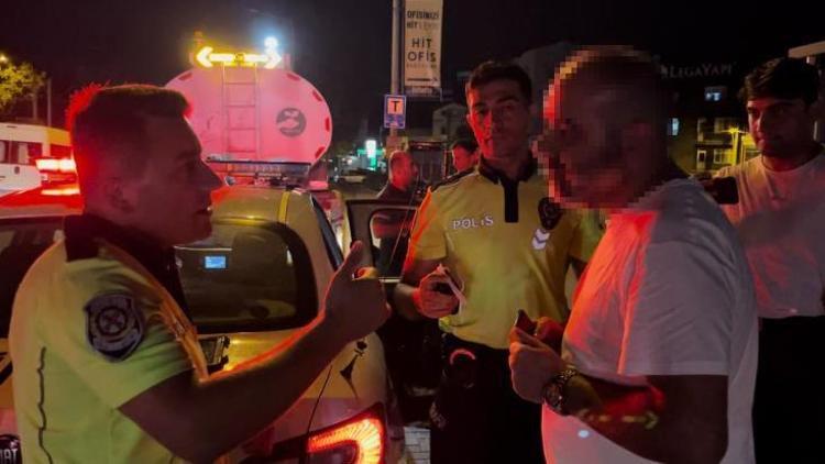 Bursada trafik kazasında ilginç anlar 3 tane içtim bir şey çıkar mı diye sordu