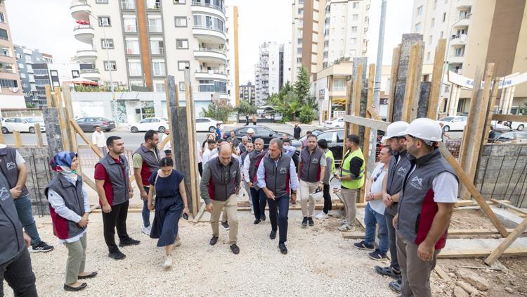 Başkan Seçer, Mezitli Çocuk Kampüsü inşaatını inceledi