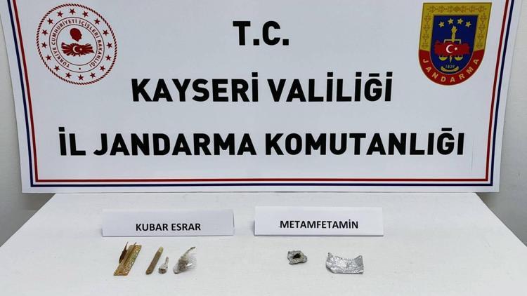 Kayseri’de uyuşturucu operasyonu: 3 gözaltı