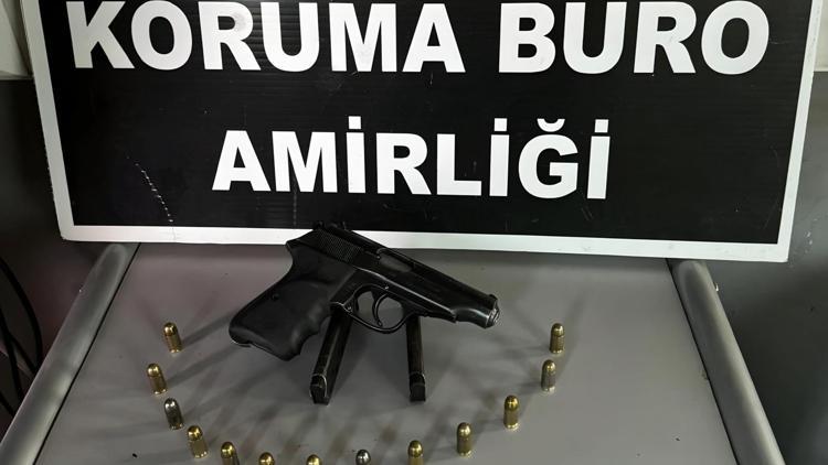 Diyarbakır’da 11’i firari hükümlü 24 kişi yakalandı