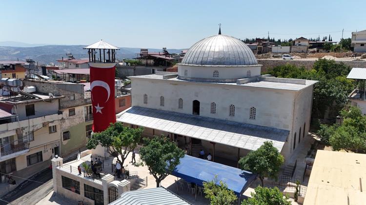 Hatay’da restore edilen cami ibadete açıldı