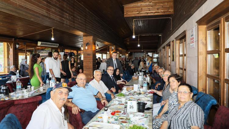 Yunusemre Belediyesi, Kıbrıs gazilerini kahvaltıda ağırladı