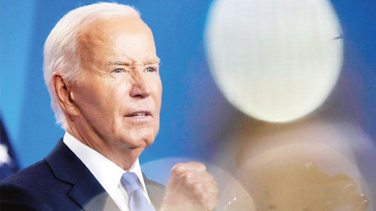 Biden’dan ‘yarışa devam’ mesajı