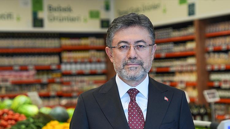 Tarım ve Orman Bakanı Yumaklı, Gıda İşletmelerinde Karekodu anlattı