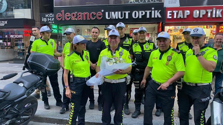 31 yıllık trafik polisine emeklilik pastası