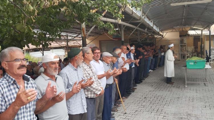 Kıbrıs Gazisi Eyüp Kuş, son yolculuğuna uğurlandı