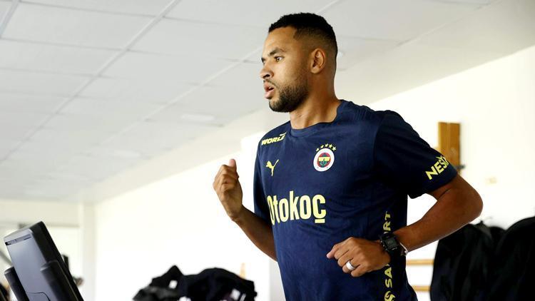 En-Nesyri, Fenerbahçede ilk idmanına çıktı