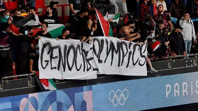 Paris 2024te İsraili protesto için Soykırım Olimpiyatları pankartı açıldı