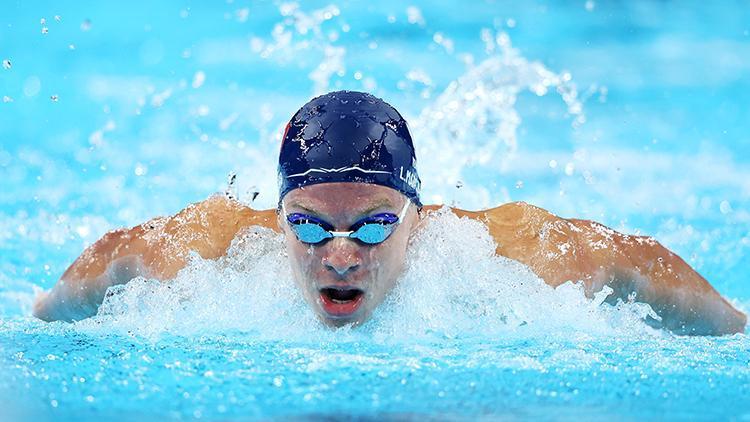 Leon Marchand, Michael Phelpsin olimpiyat rekorunu tarihe gömdü