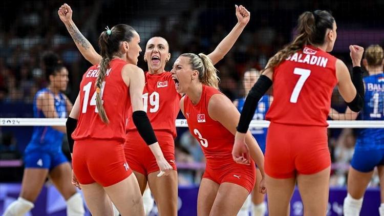 Türkiye-Dominik Cumhuriyeti voleybol maçı ne zaman, saat kaçta, hangi kanalda Türkiye voleybol maçı şifreli mi Filenin Sultanları Paris 2024 Olimpiyat Oyunları ikinci maçına çıkıyor