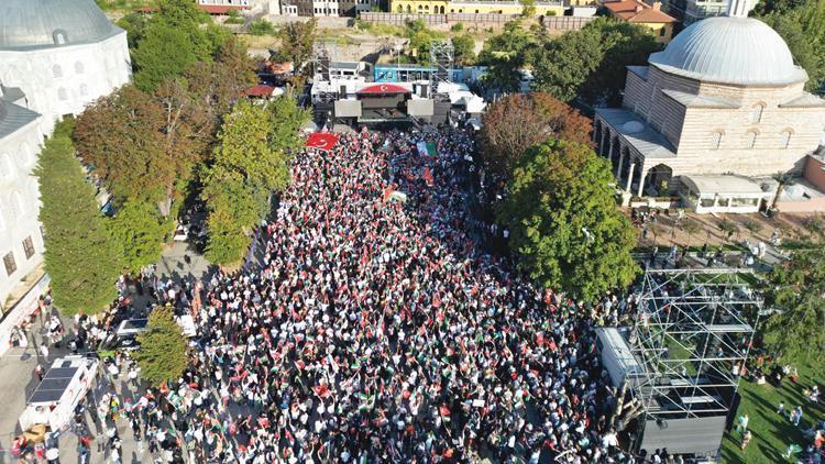 Ayasofya’da Filistin’e destek mitingi