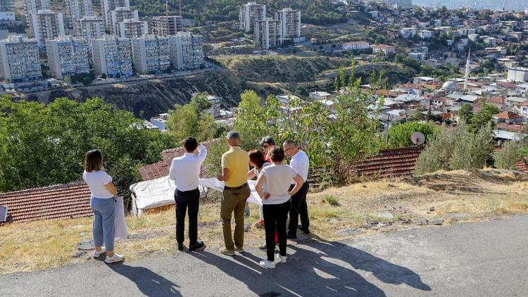 Bayraklıda 6 mahallenin imar planları için yerinde inceleme