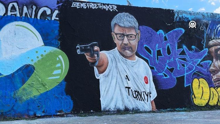 Berlin sokaklarında Yusuf Dikeç’in grafitisi