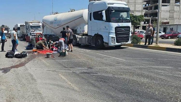 Gaziantep’te motosiklet devrildi: 4 yaralı