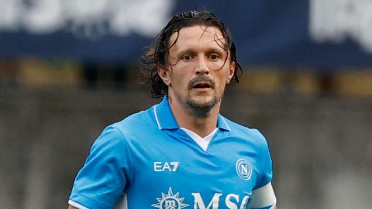 Galatasaray’da sol beke yeni aday Mario Rui