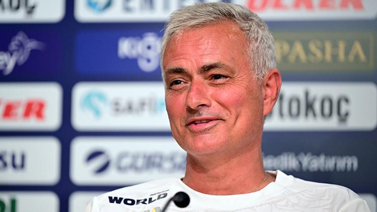 Fenerbahçe tur için Lille karşısında Jose Mourinho ilk 11ini belirledi, kadroda sürpriz isim