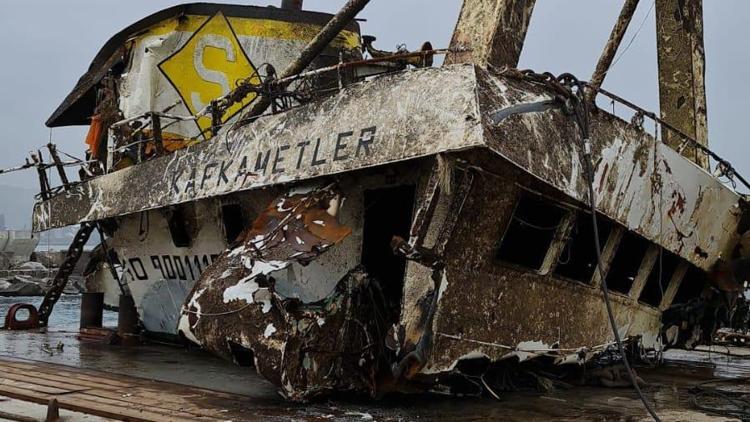 Kafkametler gemisinin enkaz kaldırma çalışması sona erdi; 64 kemik parçası bulundu