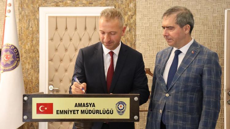 Amasya Emniyet Müdürlüğünde devir teslim töreni