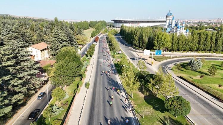 5. Uluslararası Eskişehir Yarı Maratonu büyük heyecana sahne oldu