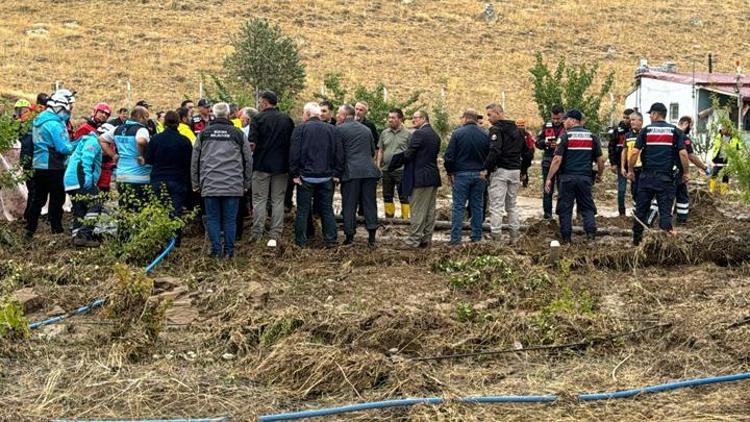 Kayseride selde hayatını kaybetmişti Akrabasının uyarısına rağmen aracıyla ilerlemeye devam etmiş