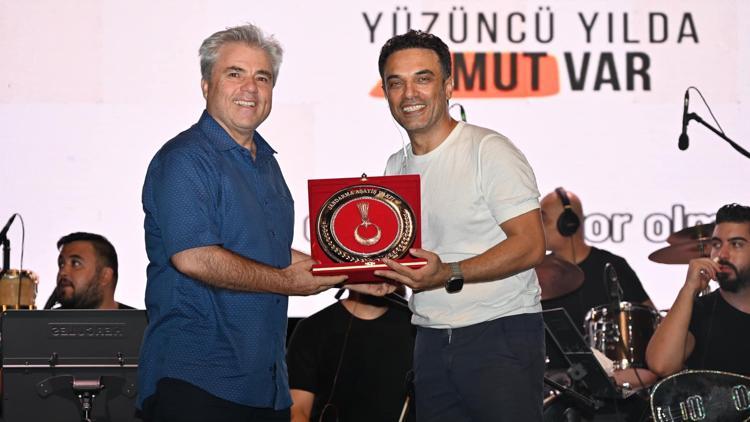 Hatay’da kurulan 100. Yıl Köyü yararına konser düzenlendi