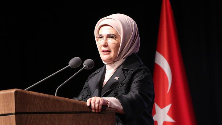 Emine Erdoğan, Şule Yüksel Şenleri vefatının beşinci yılında andı