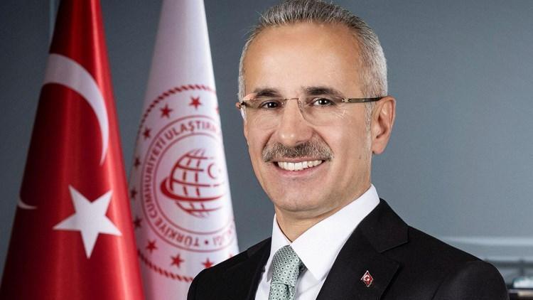 Bakan Uraloğlu: PTTden emeklilere yüzde 20 indirim