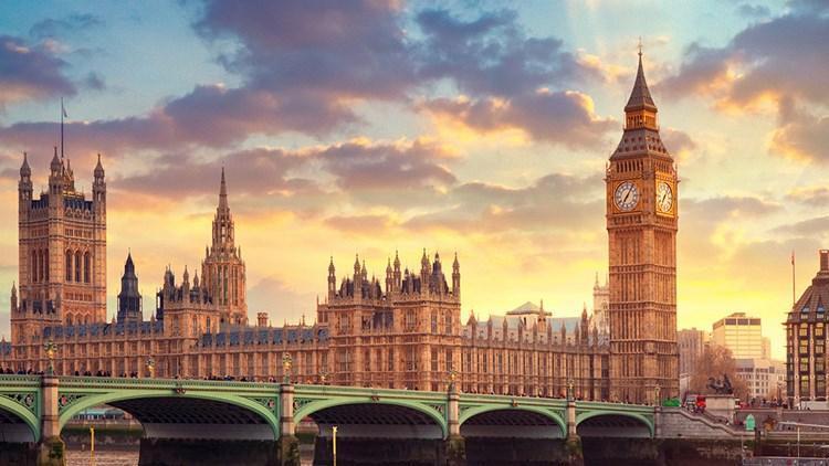 İngiltere devlet borçlanması tahminleri aştı