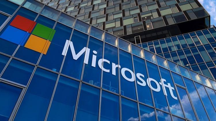 Microsofttan Birleşik Arap Emirlikleri merkezli şirkete dev yatırım