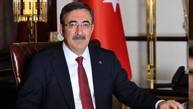 Cumhurbaşkanı Yardımcısı Cevdet Yılmaz: Sürdürülebilir büyümeyi sağlamaya kararlıyız Cumhurbaşkanı Yardımcısı Cevdet Yılmaz: Sürdürülebilir büyümeyi sağlamaya kararlıyız