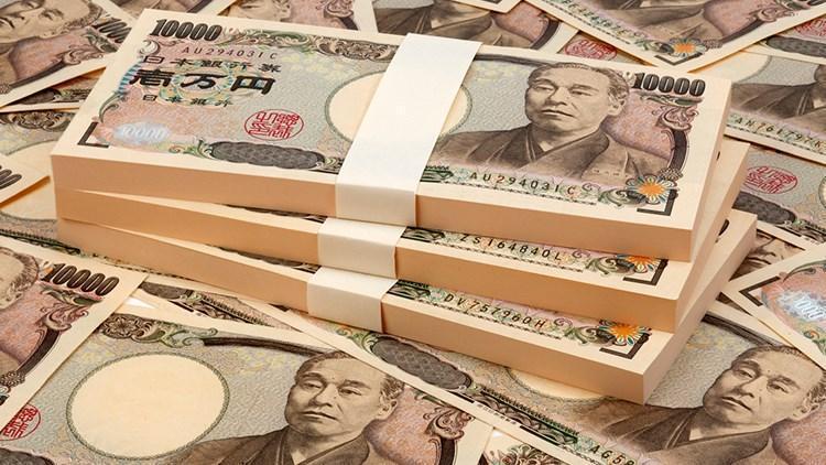 Japon yeni dolar karşısında 34 yılın dibinde