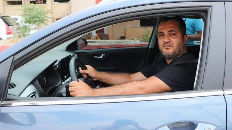 Sıfır otomobile 60 bin lira elden para verdi