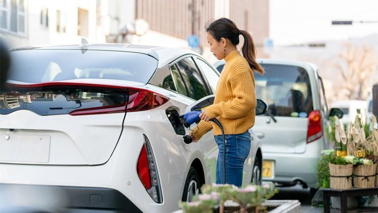 Elektrikli araçlarda ilave gümrük vergisi değişti