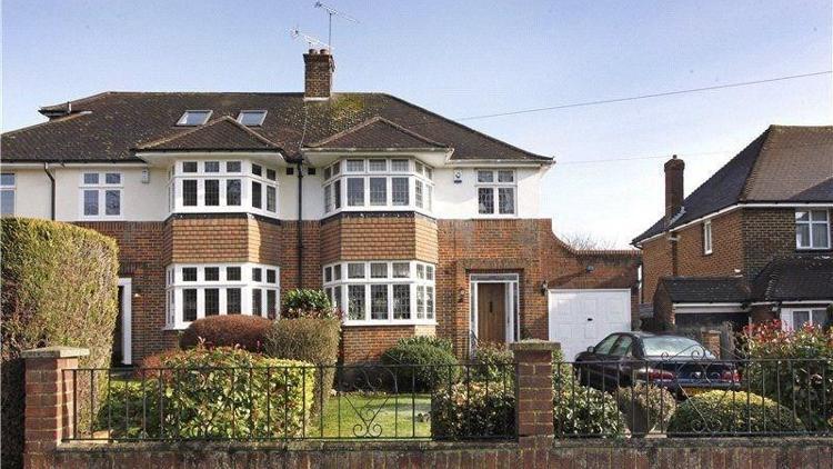 İngiltere konut fiyatlarında 15 yılın en sert yükselişi İngiltere konut fiyatlarında 15 yılın en sert yükselişi