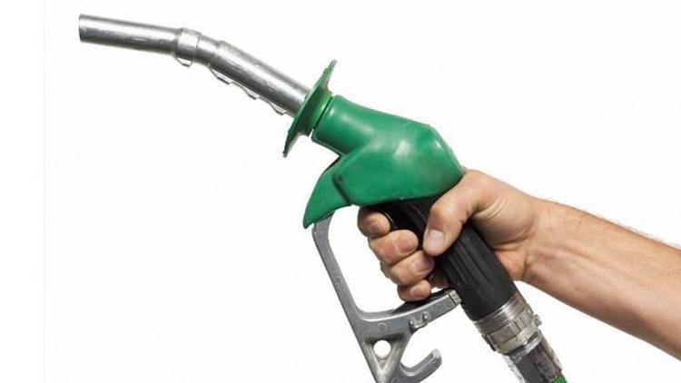 Benzin ve motorine yeni indirim geldi