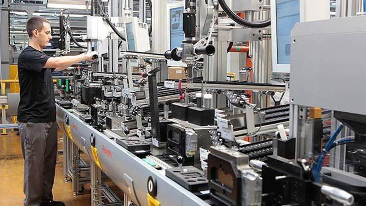 Almanyada fabrika siparişleri beklentilerin üzerinde