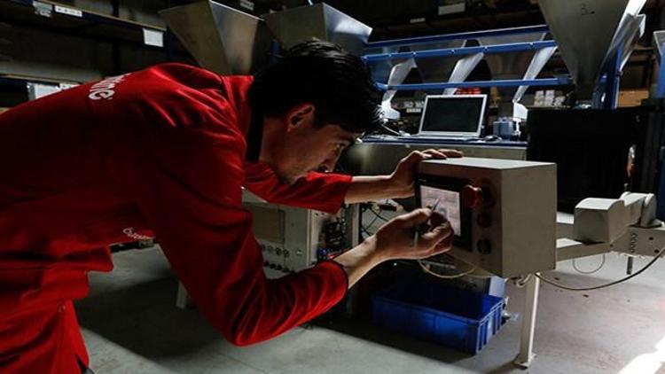 Almanyada fabrika siparişleri beklentilerin altında arttı Almanyada fabrika siparişleri beklentilerin altında arttı