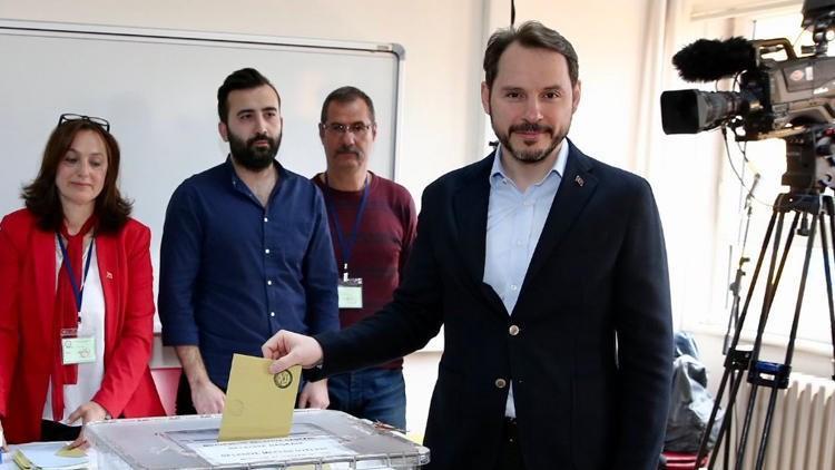 Bakan Albayrak: Ana gündem ekonomide reform