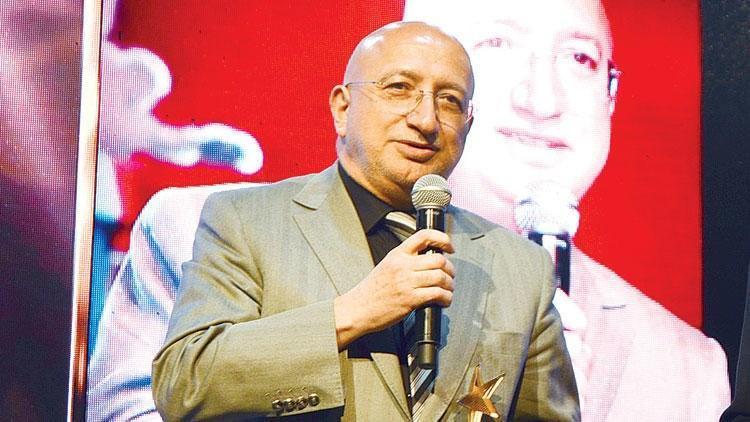 Munyar’a ‘Ekonomiye yön veren yazar’ ödülü