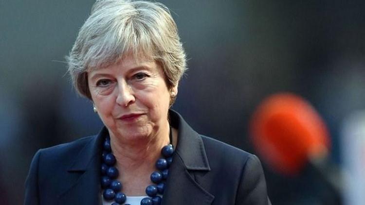 Başbakan May Brexit için tarih verdi